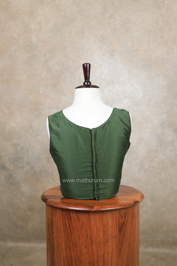 Vaigai- Mehandi Green Blouse (Attachable Sleeves)