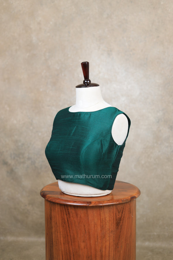 Vaigai- Dark Green Blouse (Attachable Sleeves)