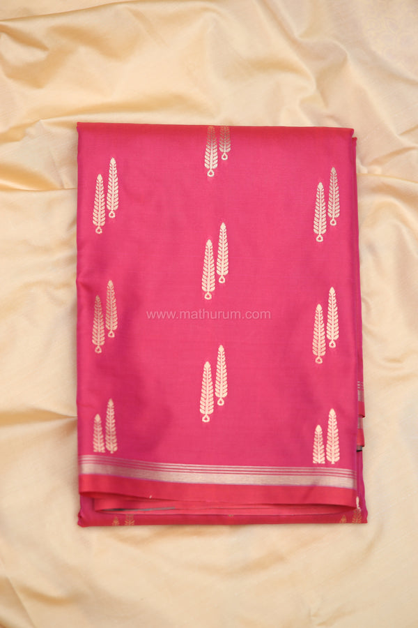 Vriksha-Majenta Semi Soft Silk Saree