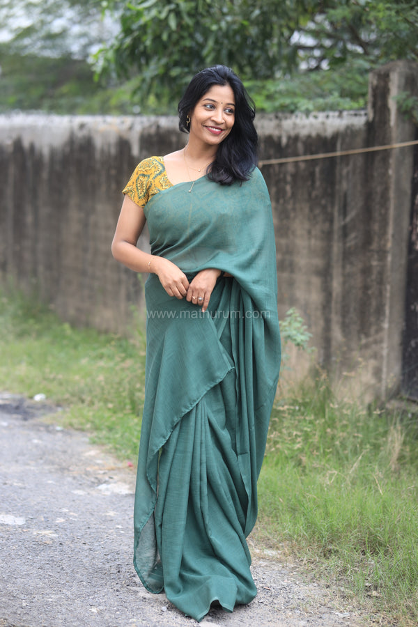 Nira Jute Silk Plain Sarees - Green
