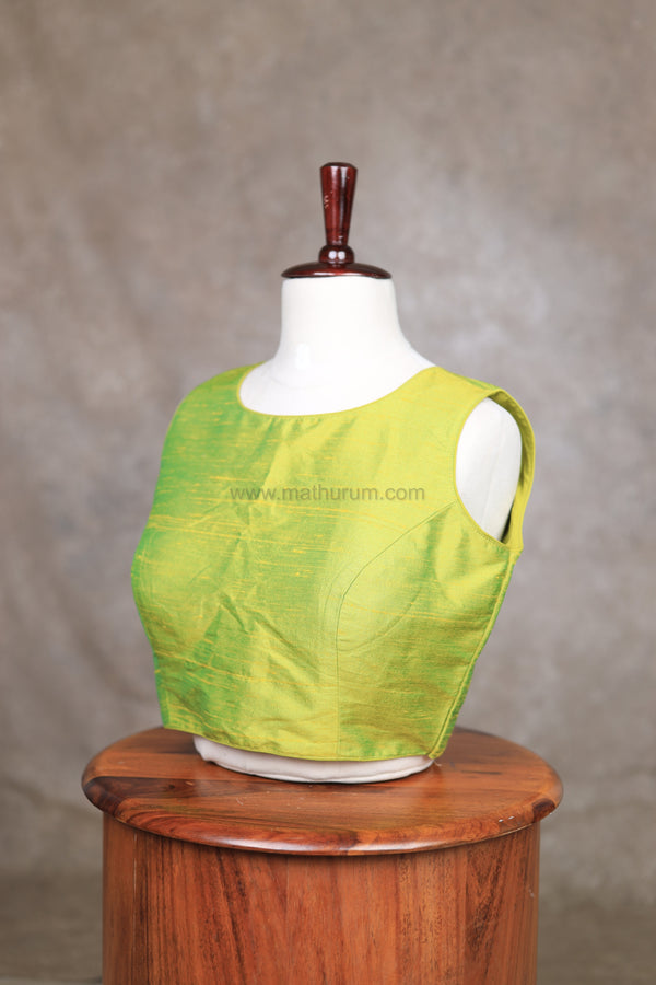 Vaigai- Green blouse 2.0 (Attachable Sleeves)