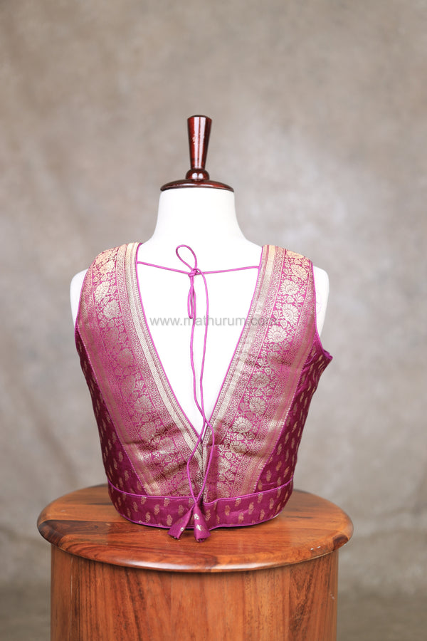 Kundhavai - Wine Blouse (Attachable Sleeves)
