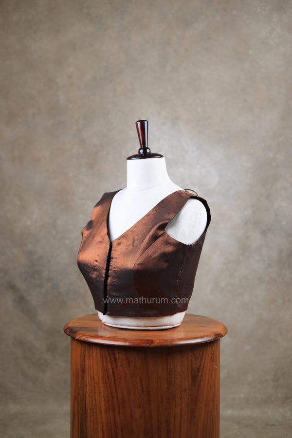 Taal- Black & Copper Blouse (Attachable Sleeves)