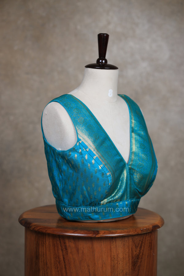 Kundhavai - Rama Blue Blouse (Attachable Sleeves)