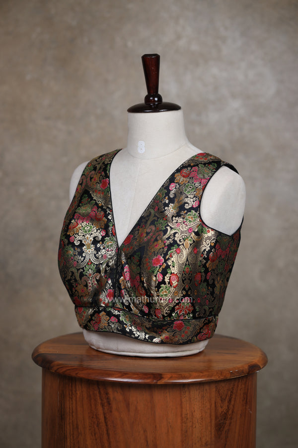 Veena- Black Blouse (Attachable Sleeves)