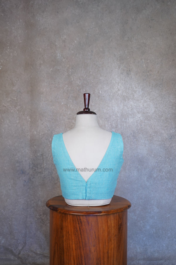 Arya- Sky Blue Blouse (Attachable Sleeves)