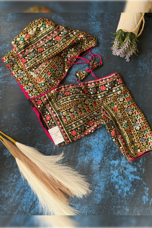 Arudhra- Black Blouse