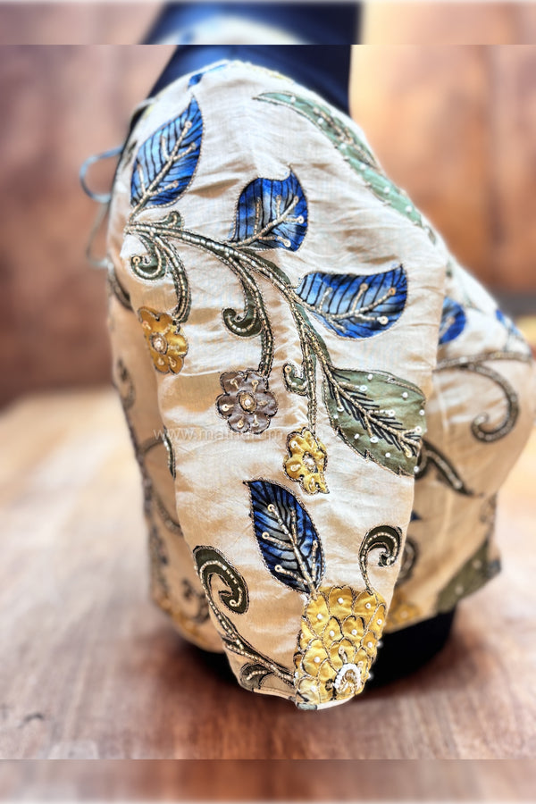 RAAS- Beige Penkalamkari Zardosi Blouse