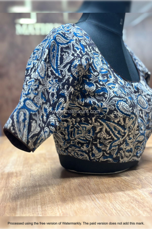 Aarohi- Black Blouse